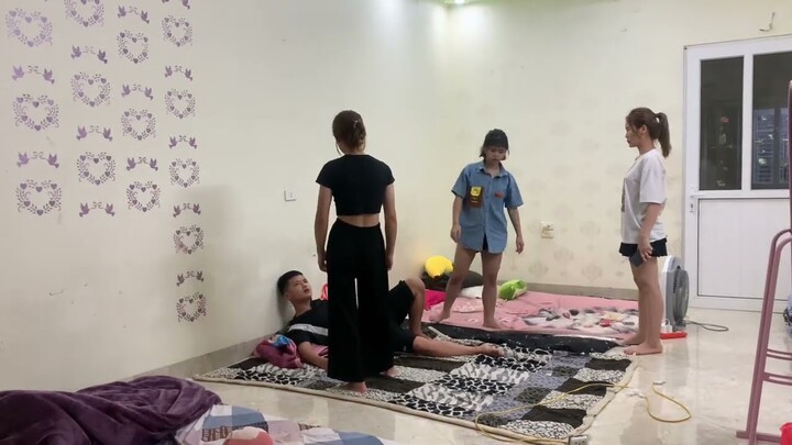 Dương Phúc Chiến Cùng Thọ Sứt Nhận học viên mới vào làm