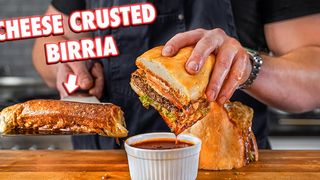 แซนวิช Birria Torta ที่อร่อยที่สุด (พร้อมเปลือกชีส)
