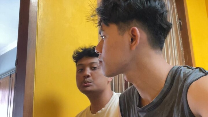 Mak minta duit