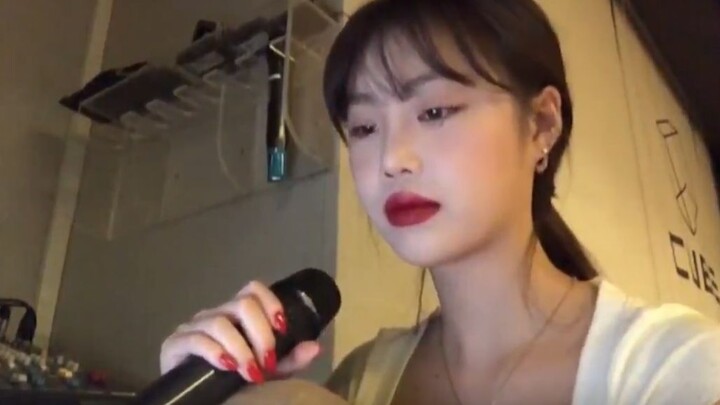 Kemampuan vokal Soojin, penari utama (G)I-DLE: Yeon: Ayo jadi vokalis utama di agensiku~