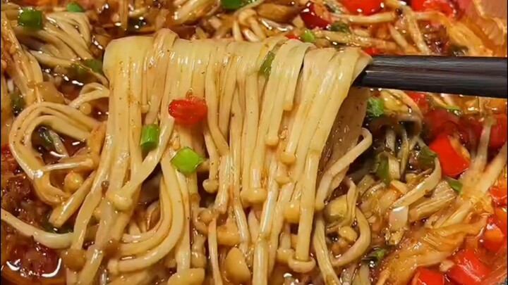 nếu ai hỏi sao chưa có ny, vì tui lỡ iu đồ ăn mất rồi >< #monngonmoinga