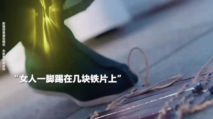 Thiên thạch ngoài trời nặng tới hàng vạn cân, chỉ có bậc tông sư mới đủ sức lay chuyển, vậy mà chàng