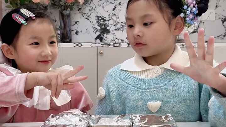 Nine-Square Food Blind Boxes: Winner Gets to Pick!