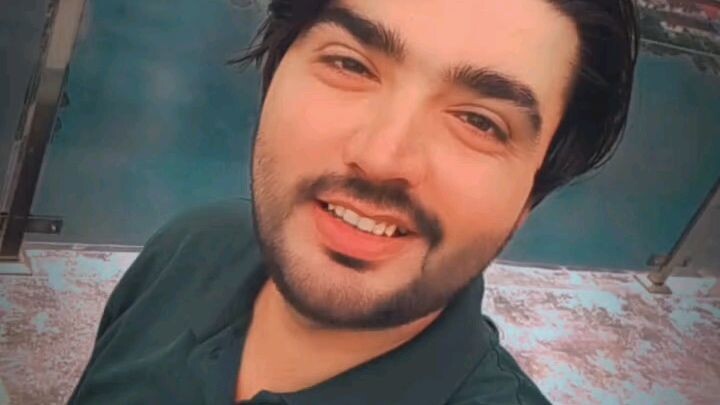 sata da Nazar oar taba gulona by kKaran Khan