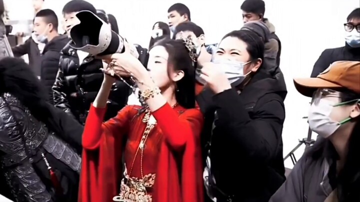 ชางเยว่จินหมิง ทีมงานร่าเริงมาก! ชอบภาพเบื้องหลังมาก!