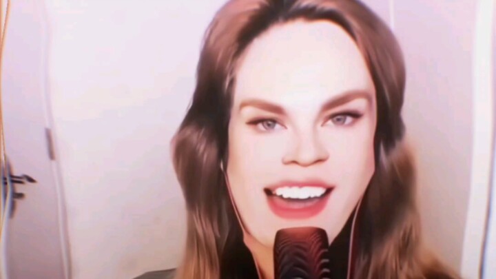 “Ông vua biến mặt Nga”