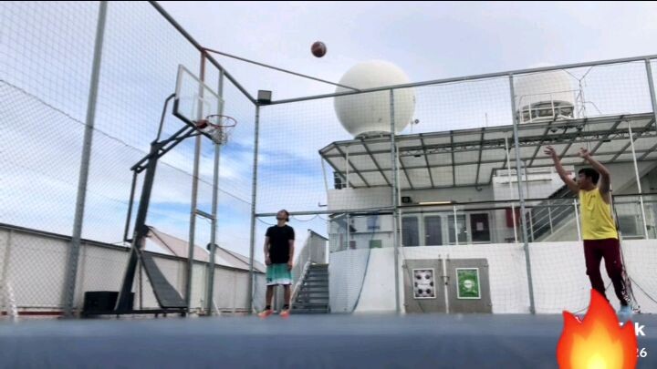 saga shooting basketball