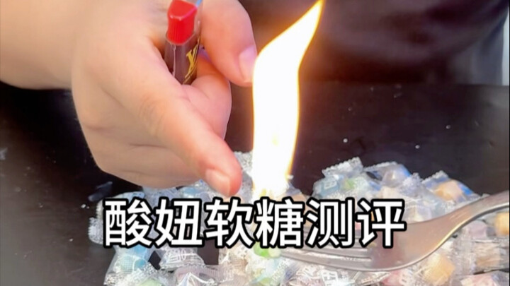 เวลาเรียนต้องพึ่งมันจริงๆ นะ! แสบจนหน้าเบี้ยวไปหมด! เพื่อนรักเอ๋ย แกก็ต้องเลี้ยงฉันใช่มั้ยล่ะ! #สาวเ