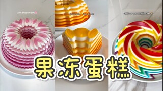 Making a jelly cake—so cute!