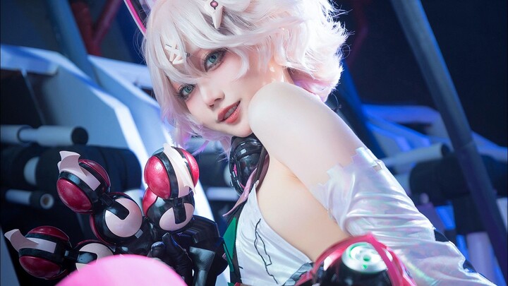 ถึงเวลาลับเล็บแล้วเมี๊ยว~/คอสเพลย์ Fei Li จากเรื่อง Crossfire: Frontline