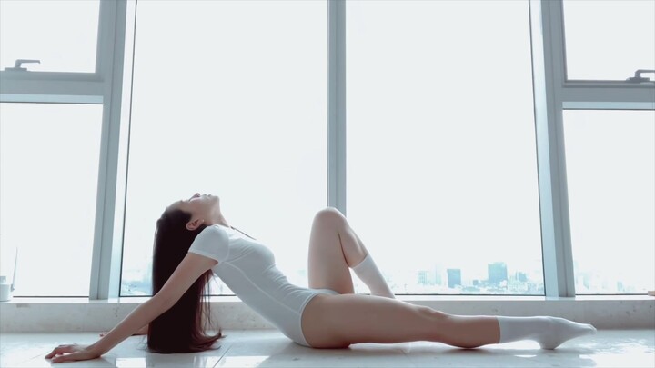 Dòng duỗi người buổi chiều của Sang Jia