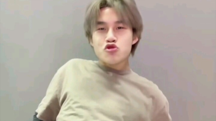 【شنتشن DYG. شياويي】رجل جاد ومضحك، هل الضغط على DYG في الظهور الأول كبير جدًا؟