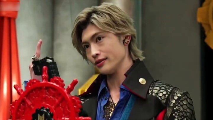 Is it because of the censorship or the official laziness? Why is the introduction of Kamen Rider the