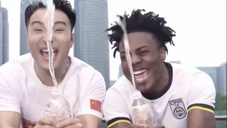 Speed memposting video pendek dengan Tian Yi menyanyikan "Senyum idola super"