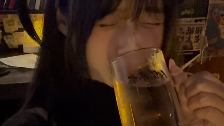 酒鬼挑战！一个半小时喝8大杯