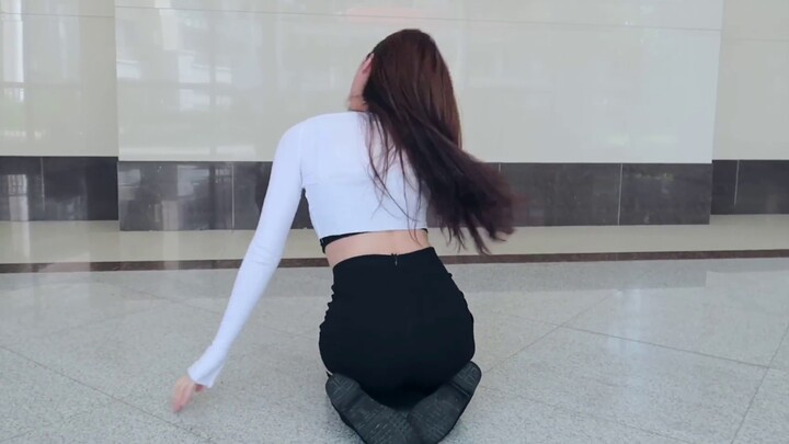 【SPRING】Tarian baru Lisa, cover lagu Mushroom Chocolate