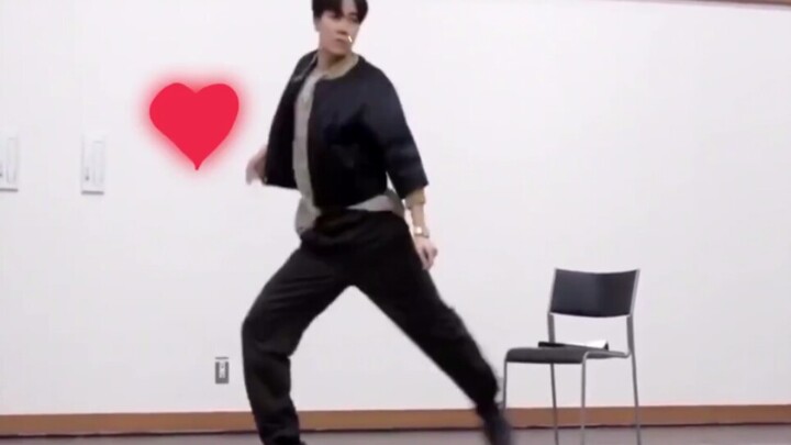 Dance|J-Hope dance practice with special effects