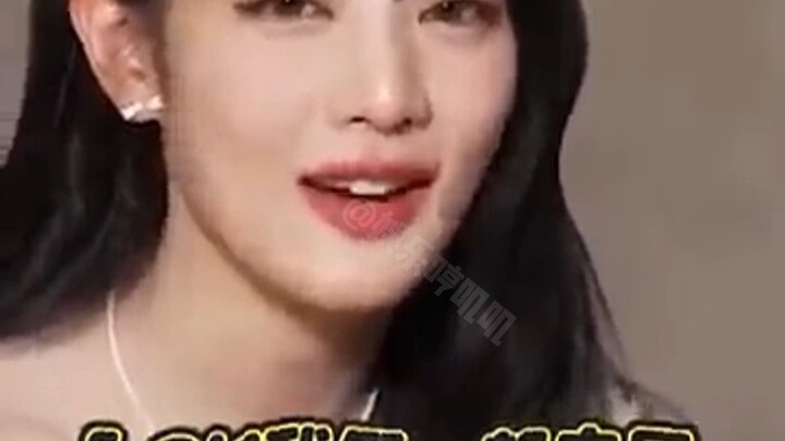 Born in ’97—so what should we call her?? (G)I-DLE’s Minnie meets LISA and her head is totally spinni