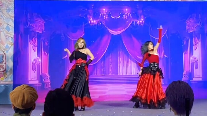 การแสดงเริ่มต้นด้วยอุบัติเหตุบ่อยครั้งแต่การแสดงที่น่าทึ่ง [การไต่เวทีนิทรรศการการ์ตูน Xiamen 3.8 Zi