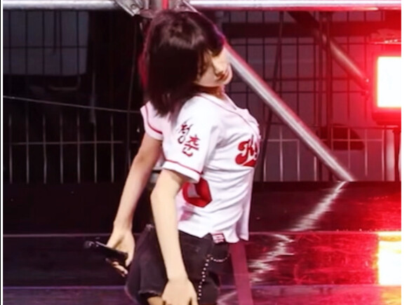 这才是我们该看的校庆