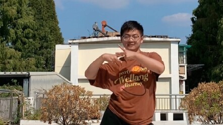 为Twice站jie！