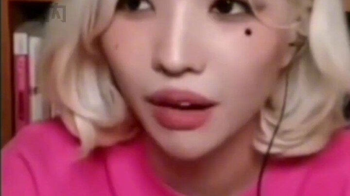 Đoạn video gốc của mẹ tôi – Jeon Soyeon – đã nhảy trước mặt chính chủ rồi! #JeonSoyeon #GIDLE