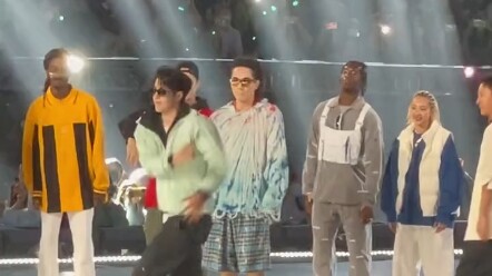 王一博这就是街舞5总决赛开场舞