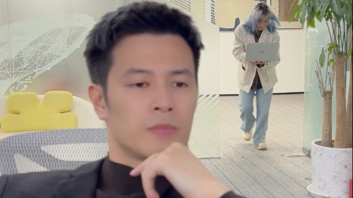 都骂爽文蠢，穿进来就真香了