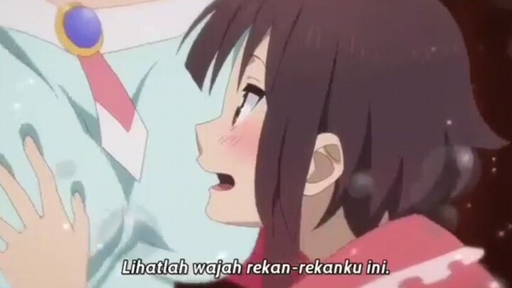 Itu megumin gak sadar pegang apa?!🤫 sambil di goyang² pula😂