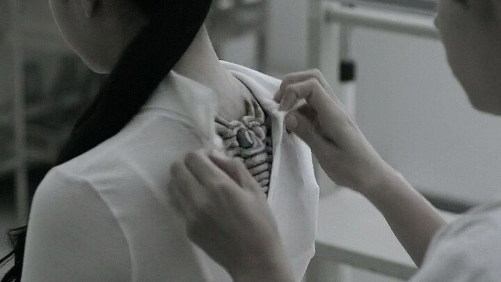 Millennial Living Fossil Unearthed Beneath the Earth: As Long as Humans Are Parasitized by It, They 