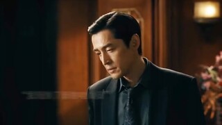 做人是要不断自我增值的，电梯门童也不例外