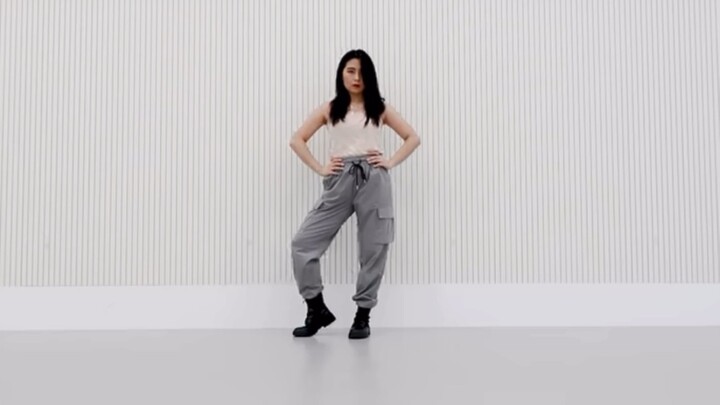 Hwasa-Maria Lishaa rhee Dance cover