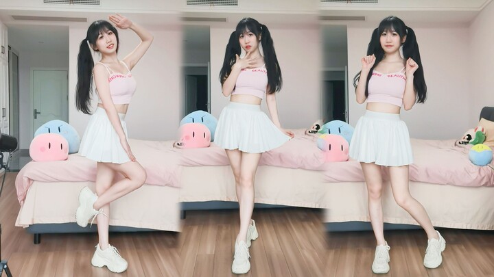 Sweet girl with double ponytails and suspenders at home💗Tell Me Tell Me