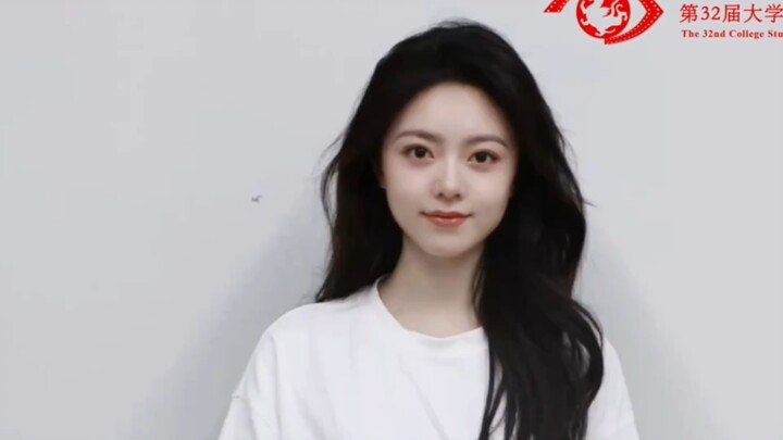 คือระดับที่สามารถเป็นพิธีกรได้เลย