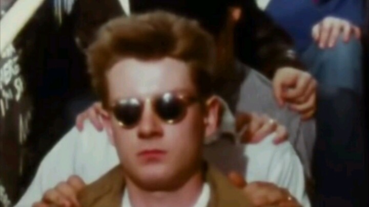 MADNESS - ONE STEP BEYOND