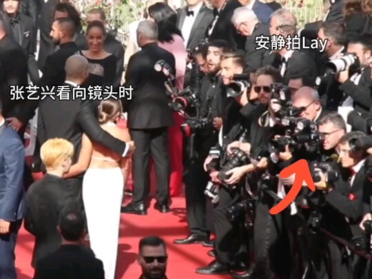 [Zhang Yixing at Cannes] This cameraman is really funny