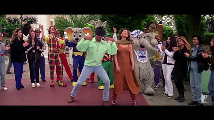 jobs.cotxapi.com_Dil To Pagal Hai Song  Shah Rukh Khan, Madhuri, Karisma, Akshay  Lata Mangeshkar