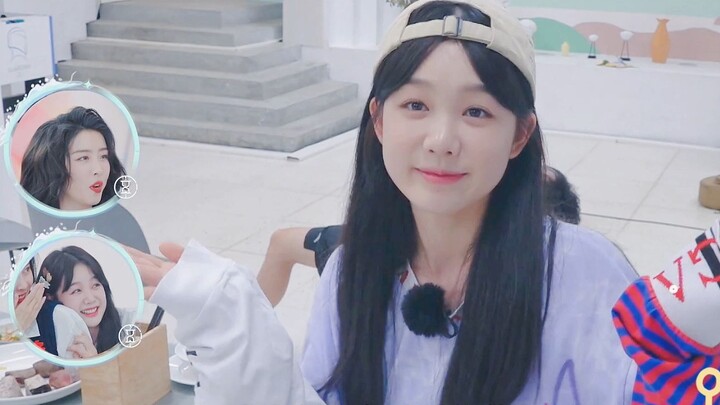 Zhao Xiaotang: Xu Mengjie is the cutest girl I've ever met in my life.