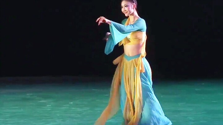 Beijing Dance Academy | Classical dance repertoire "Songshijianyi"