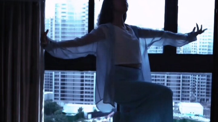 初一牲的青花瓷