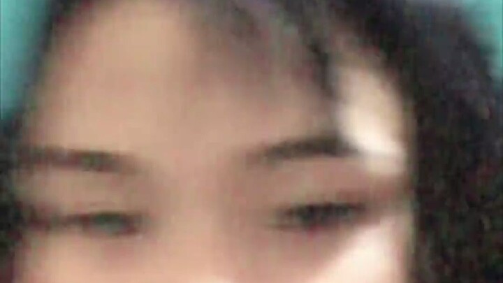 Con mèo này siêu quá, đến mình còn không làm được như nó! Đây có phải là “ông chủ bá đạo meo” không?