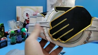 I opened the Kamen Rider lucky bag worth 588 yuan on Taobao and it was another day of losing money