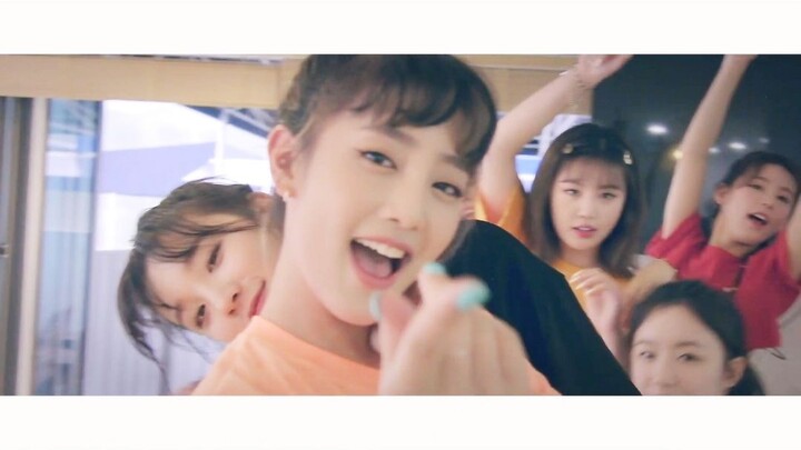 MV single terbaru (G)I-DLE berjudul i'M THE TREND telah dirilis.