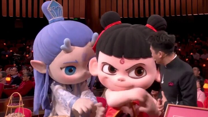 These two babies are so cute! As soon as Little Ou heard he was going to be stewed into soup, he los