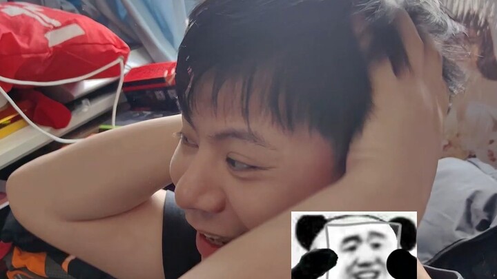 Tập huấn offline! Bị Tiểu Bảo “đánh chén” sườn bò ngon lành?