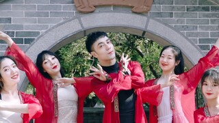 I'm having fun in Jiangnan ❀《Red Horse》Chinese style jazz choreography 4K full version MV