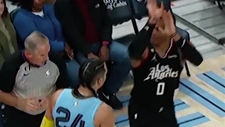 Russell Westbrook talk trash to dillon