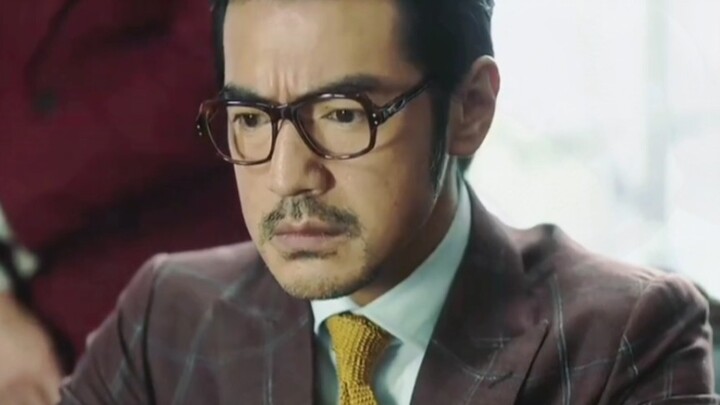 Ăn thế này mới gọi là ăn, còn tôi thì chỉ đang lấp đầy cái bụng thôi.