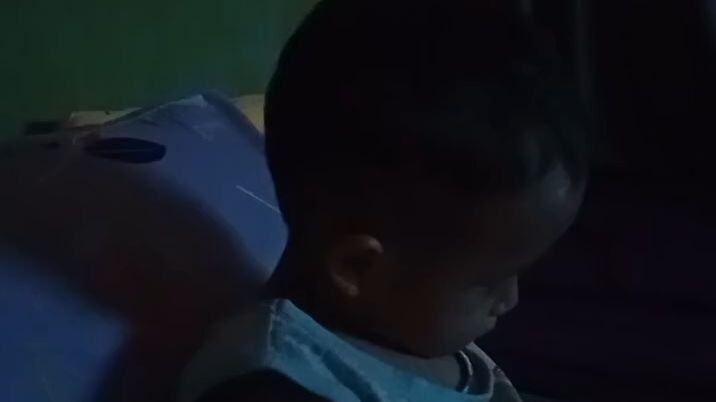 ponakan tidur gak gak