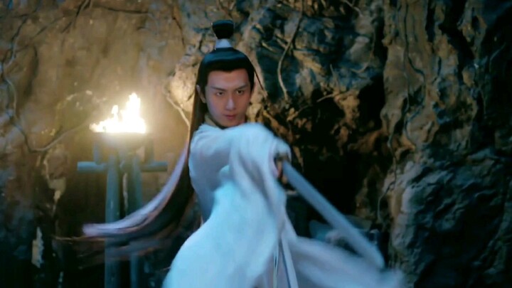 [Cheng Yi's new drama] This is the posture that the male lead in a costume drama should have! Who el